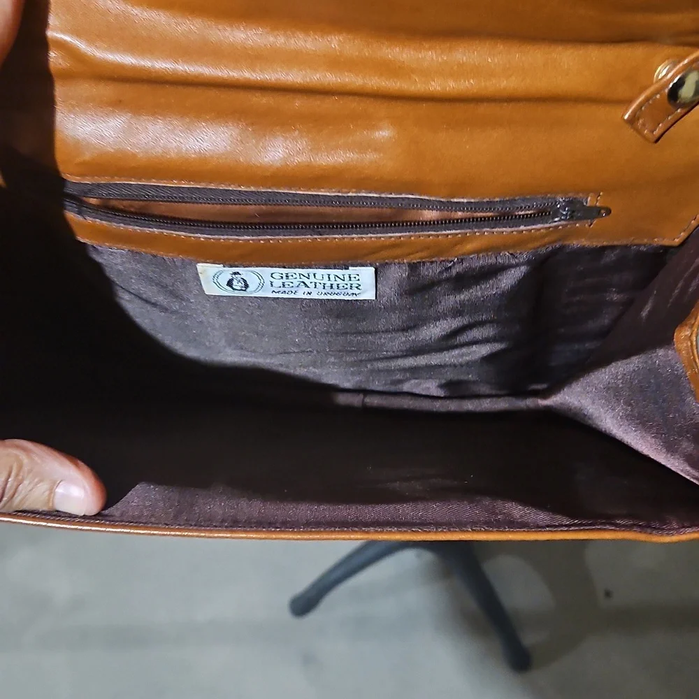 Timeless Classic Quilted Chevron Leather Shoulder Bag - Picture 3 of 11